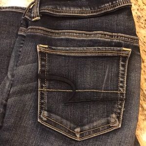 American Eagle kick-boot Jeans
